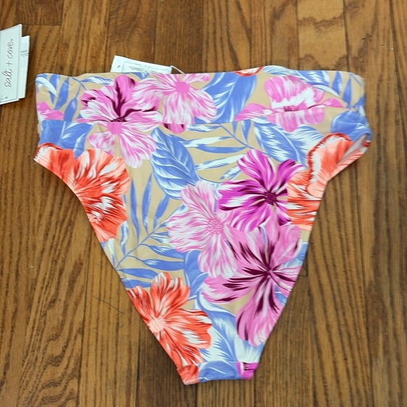 Salt + Cove Women's Juniors' Hot Hibiscus Printed High-Waist Bottoms NwT - Picture 4 of 7